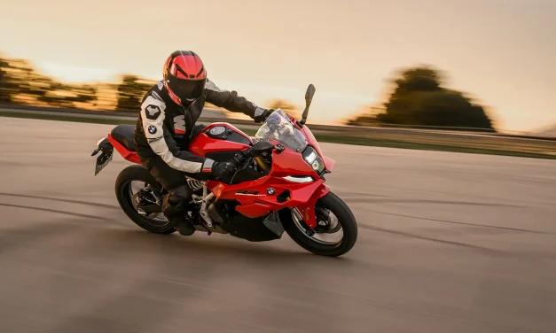 BMW F 450 RR : une mini S 1000 RR pour le permis A2