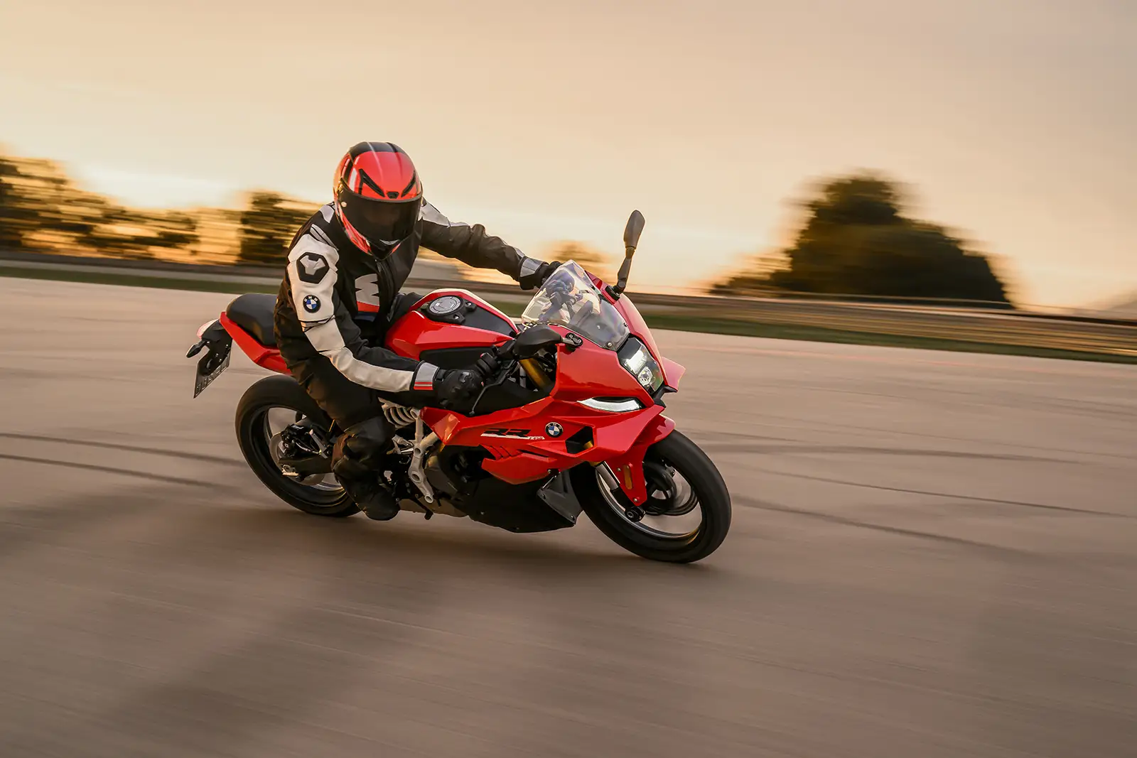 BMW F 450 RR : une mini S 1000 RR pour le permis A2