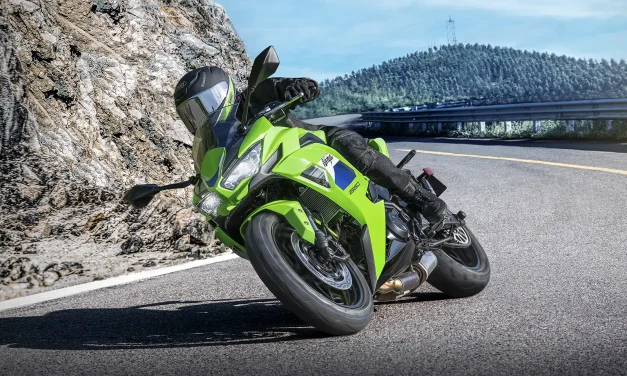 Kawasaki Ninja 650 2027 : fourche inversée et nouveautés